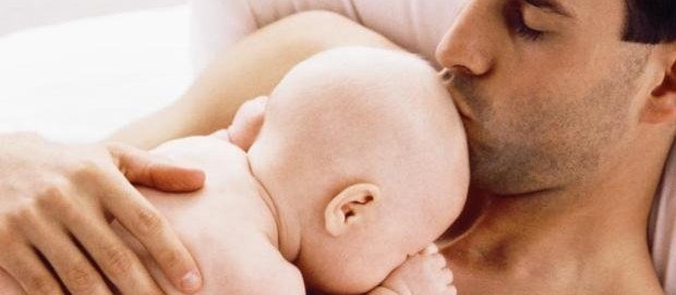 Conheça alguns mitos e verdades na relação entre o papai e o bebê