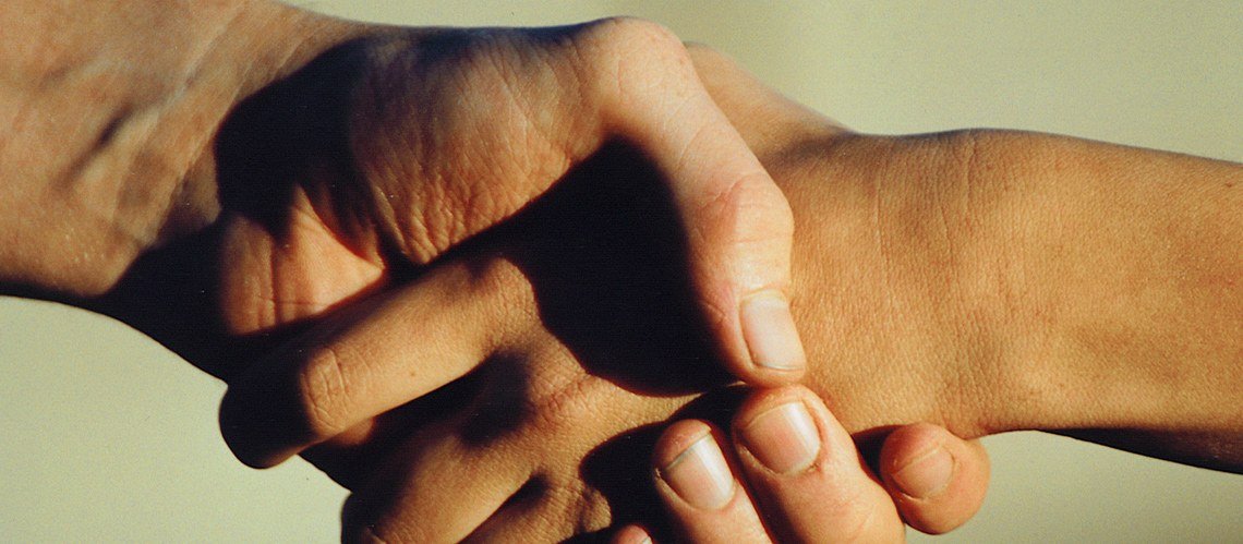 É verdade que o obstetra deve conhecer o casal grávido muito bem?