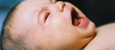 Bebê também chora por desconforto de calor: mito ou verdade?