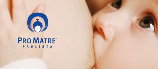 Existe forma correta para o bebê pegar o peito: mito ou verdade?
